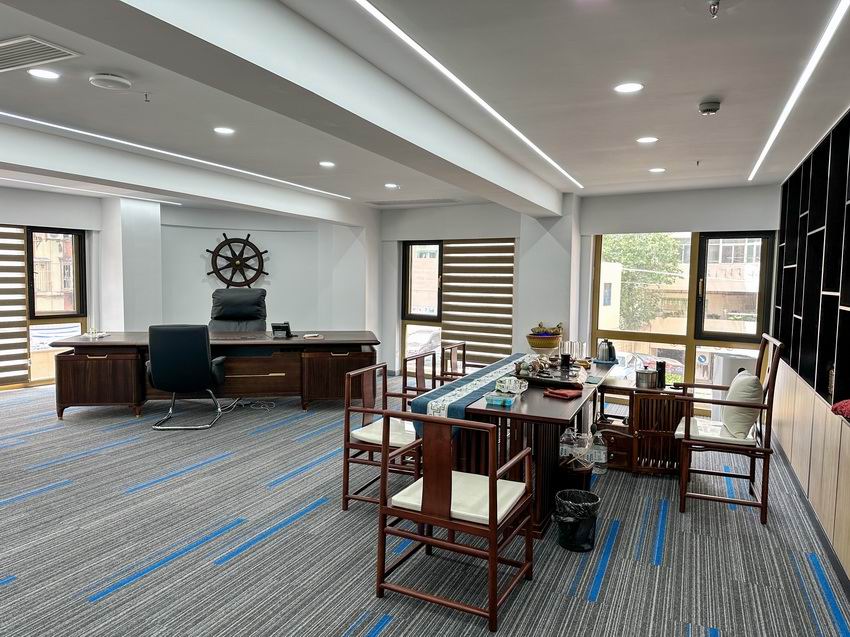 �k���h(hu��n)��